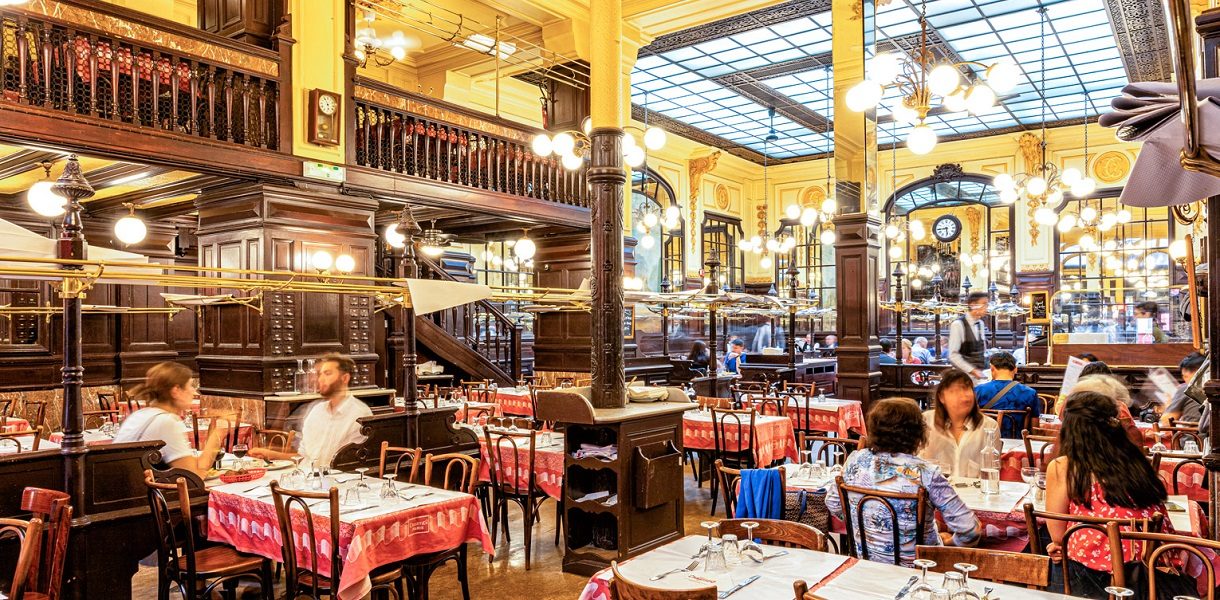 tradycyjna restauracja francuska paryż